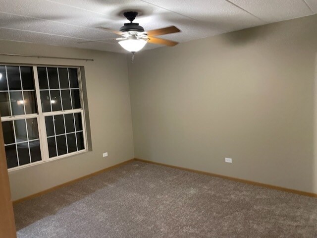 Master bedroom - 16620 Liberty Cir