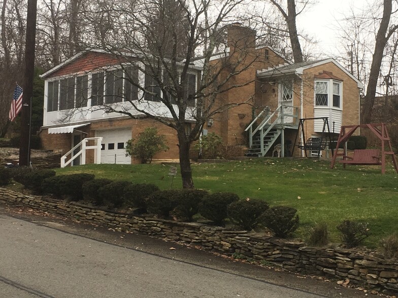 Primary Photo - 209 Liberto Rd