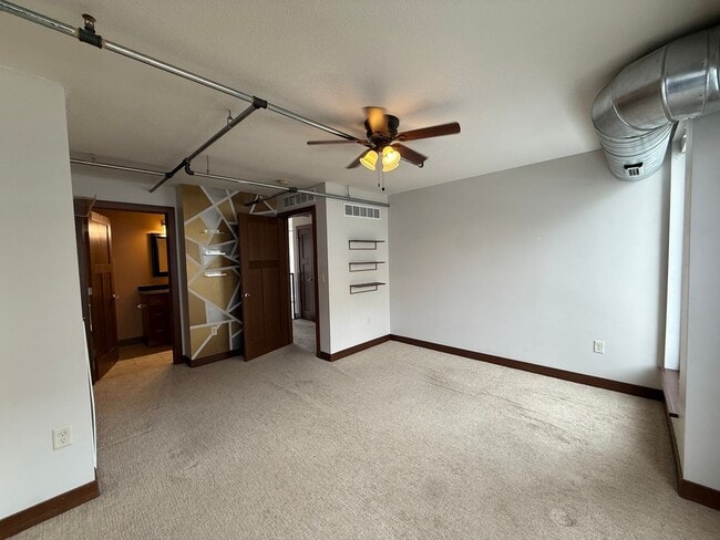 Building Photo - Rarely Available 3 Bedroom 2 Bathroom Penthouse At The Sexton Lofts!