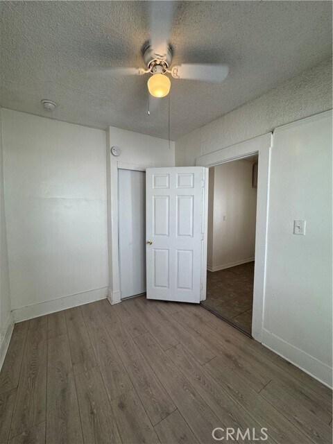 Building Photo - 1538 W 51st Pl