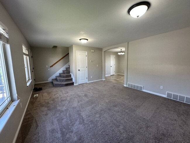 Building Photo - 3528 Newland Loop