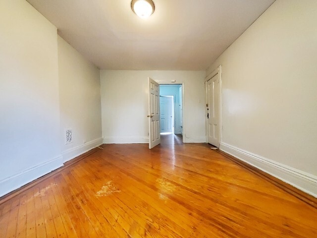 Building Photo - 218 Van Buren St