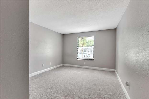 Building Photo - 12217 Hidden Brook Dr