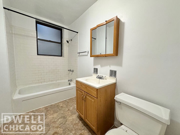 Building Photo - 2315 N Kedzie Blvd