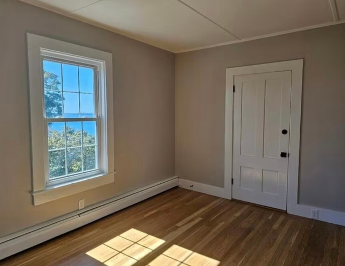 Building Photo - 23 Ingalls Ter