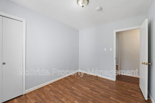 Building Photo - 1360 Senate Dr NW