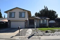 Building Photo - 8250 Canyon Oak Dr