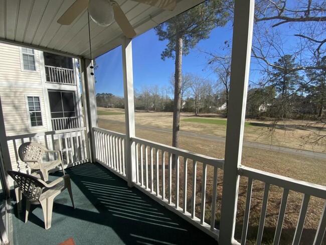 Building Photo - 620 River Oaks Dr