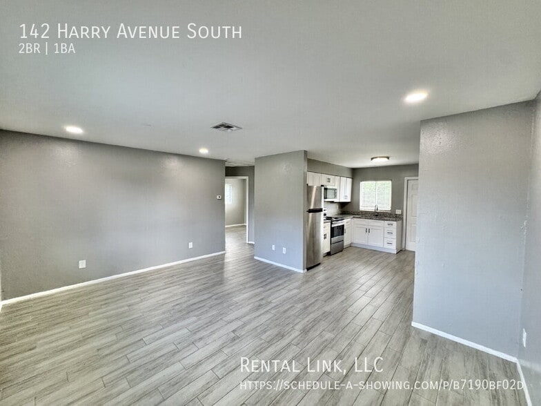 Building Photo - 142 Harry Ave S