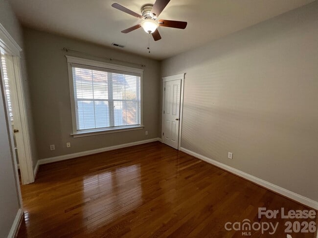 Building Photo - 8523 Lindholm Dr