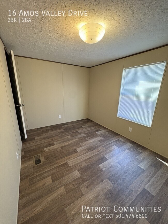 Building Photo - 16 Amos Valley Dr