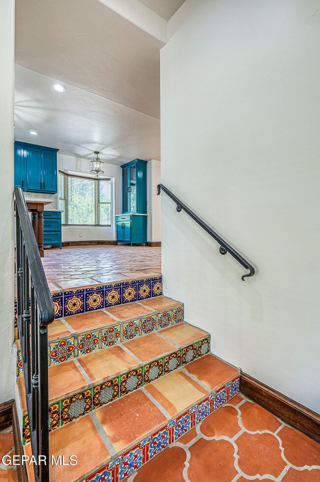 Building Photo - 137 Lanell Dr
