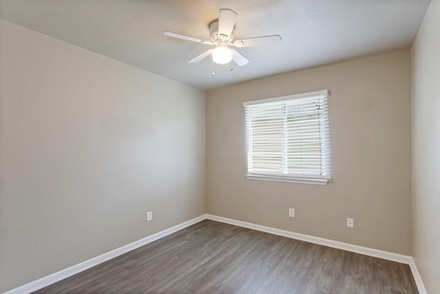 Building Photo - 1005 Live Oak Dr