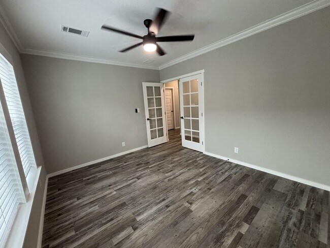Building Photo - 5033 Coquina Crossing Dr