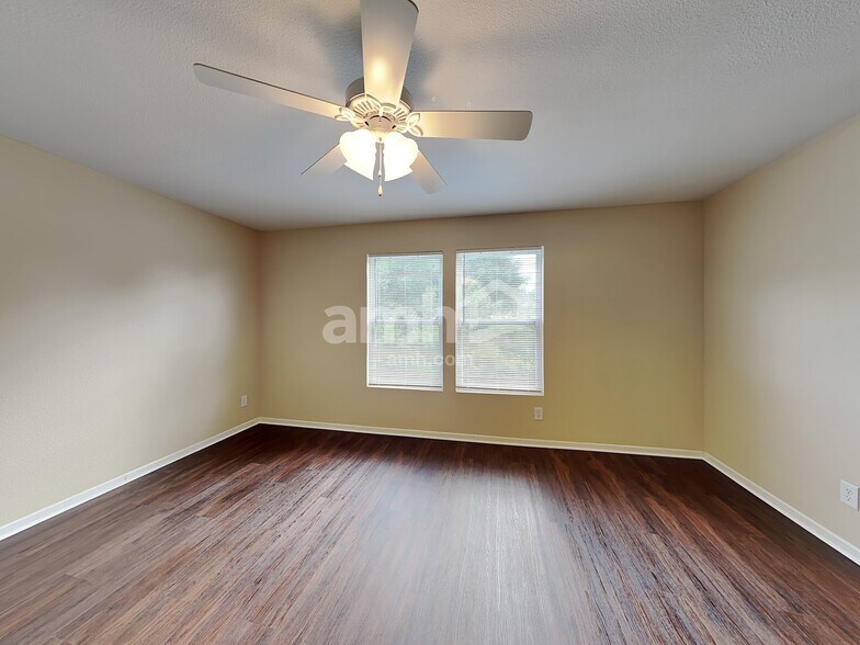 Building Photo - 8349 Sansa St