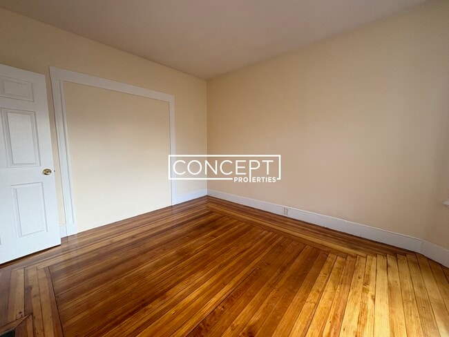 Building Photo - 39 Jackson Rd