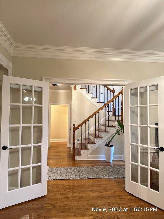 Building Photo - Collierville Home NOW Available on the Gol...