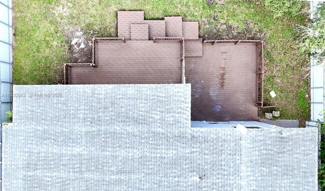 Building Photo - 2536 Flamingo Ln