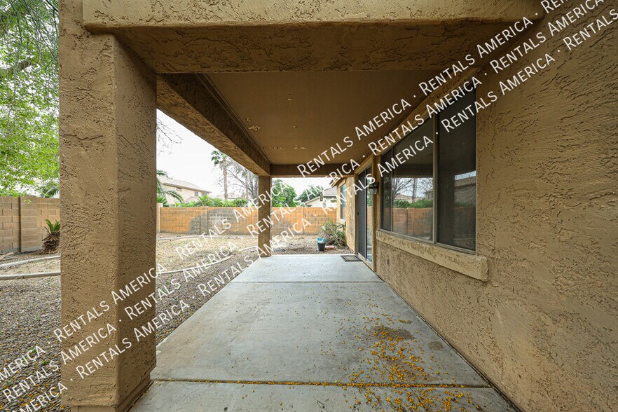Building Photo - 19407 E Canary Way