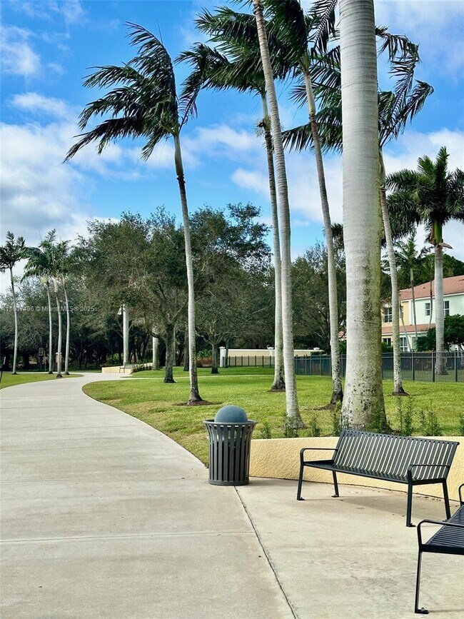 Building Photo - 1430 NW 48th Dr