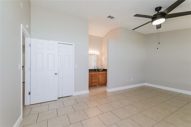 Building Photo - 804 Darby Dr