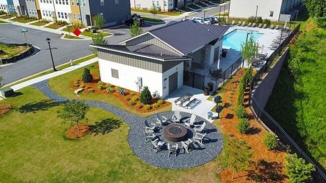 Building Photo - 1521 Layton Ln NW