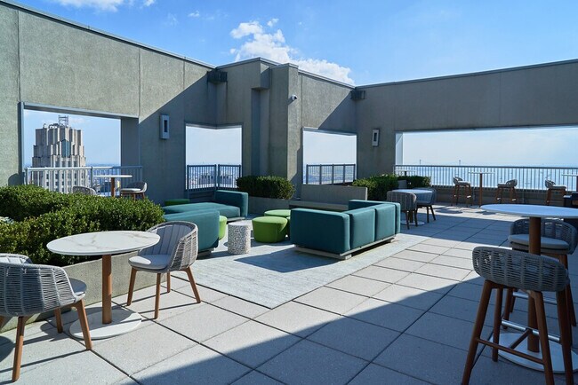 Building Photo - 76 Trinity Pl