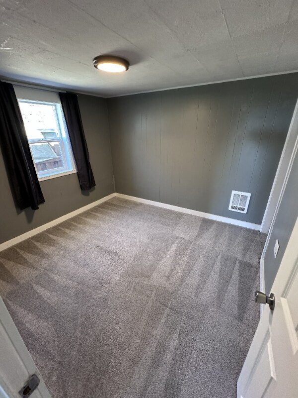 Building Photo - 2110 7th St