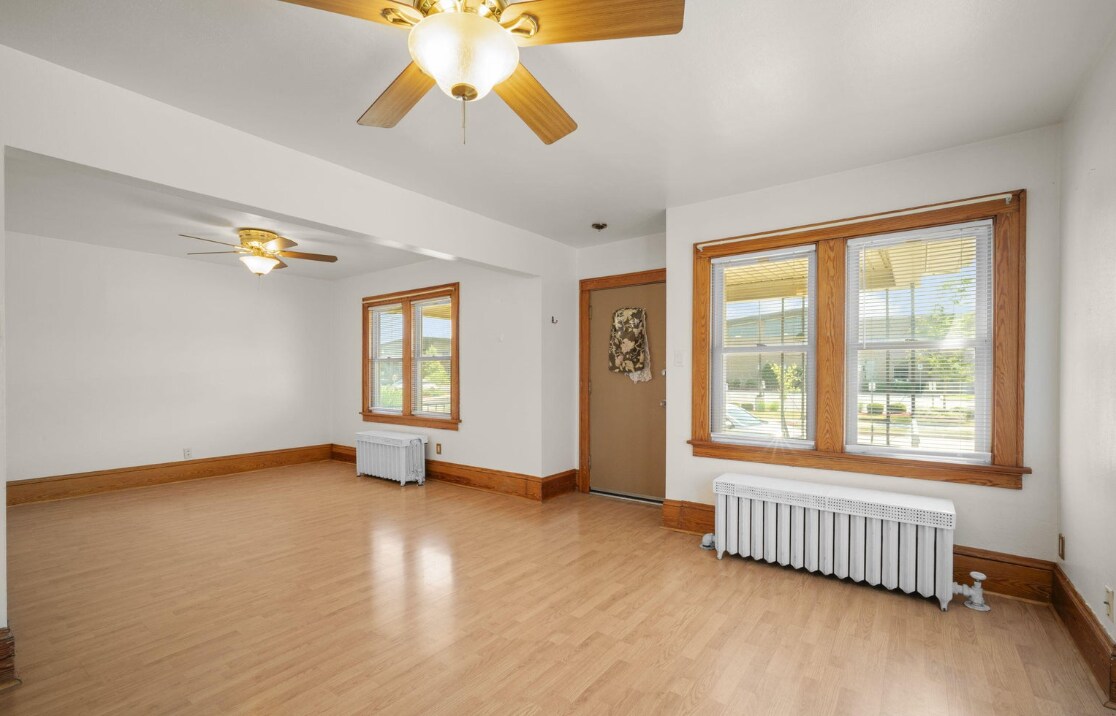 Building Photo - 1745 S 68th St