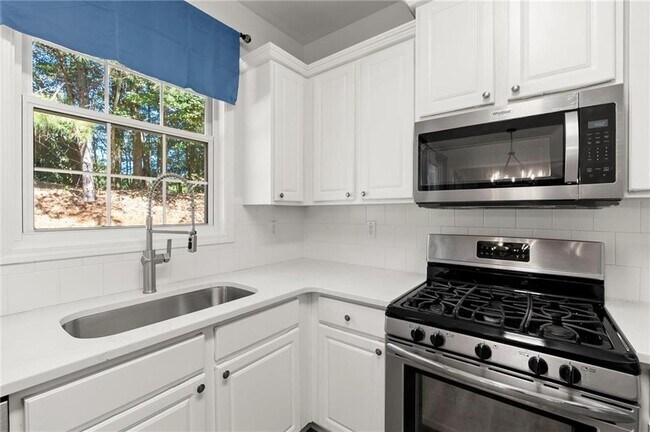 Building Photo - 3916 Wild Blossom