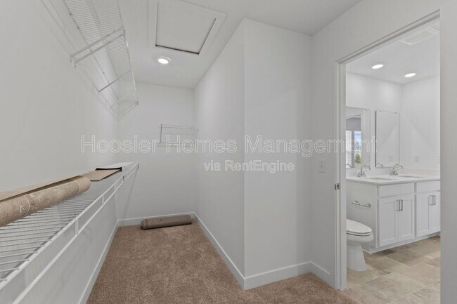 Building Photo - 15274 Farrington Rd