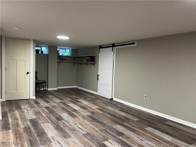 Building Photo - 7570 Hoertz Rd