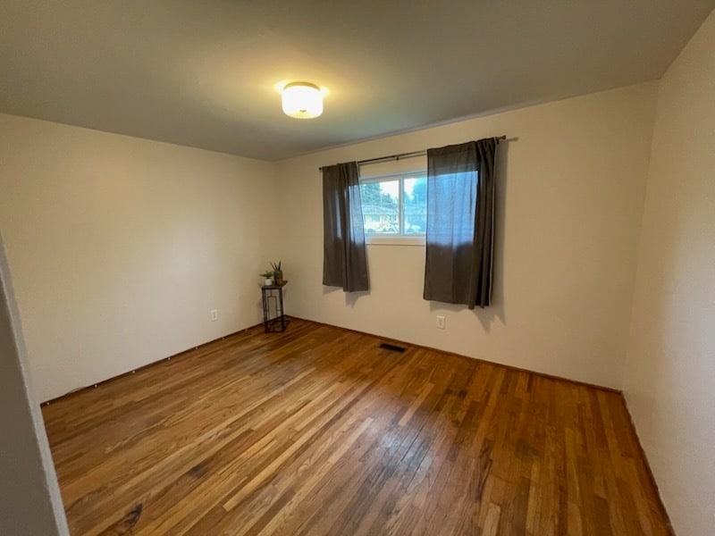 Building Photo - 3200 E 29th St