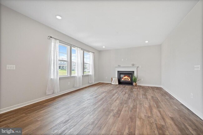 Building Photo - 2093 Whithorn Hl