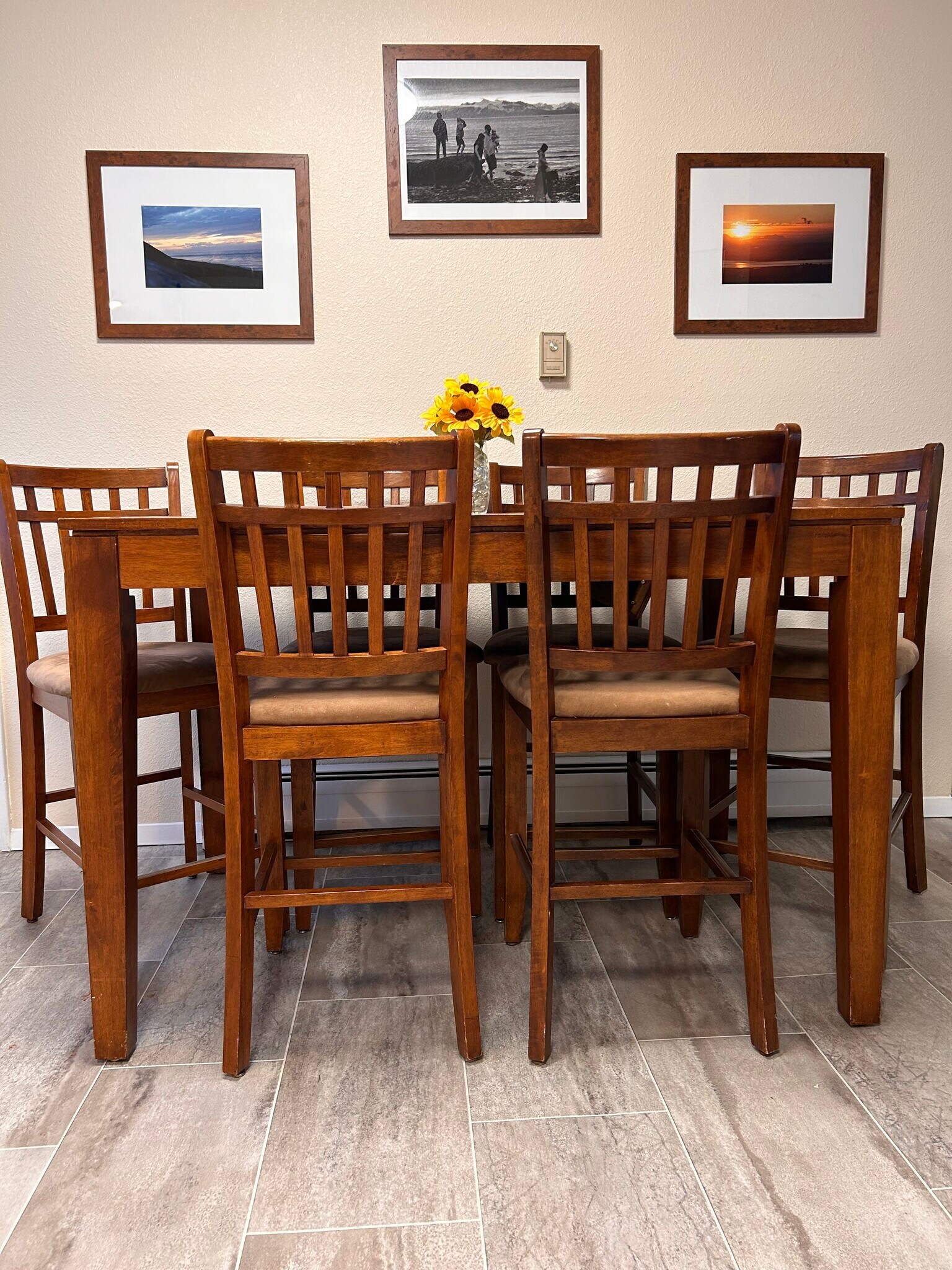 Building Photo - 1720 Beaver Pl