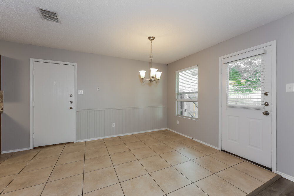 Building Photo - 1625 Creekridge Ct