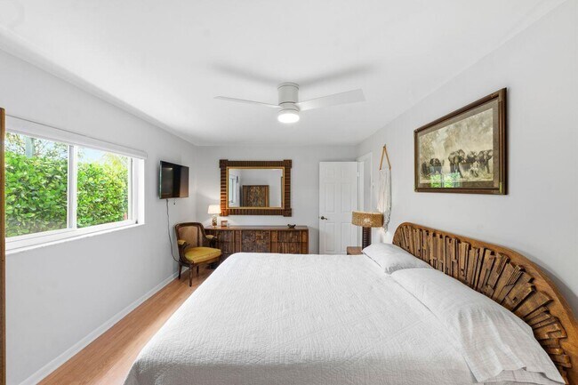 Building Photo - 6372 Sleepy Willow Way