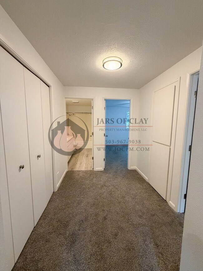 Building Photo - Fircrest Ct SE Duplex #2021-740