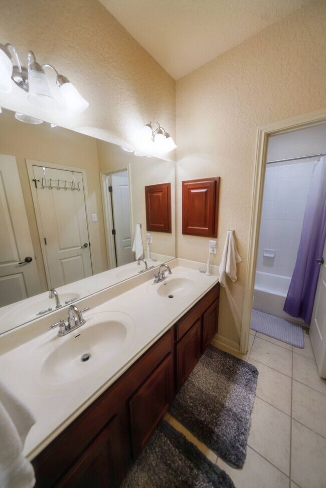 Building Photo - Executive Style Home Now Available in Ston...