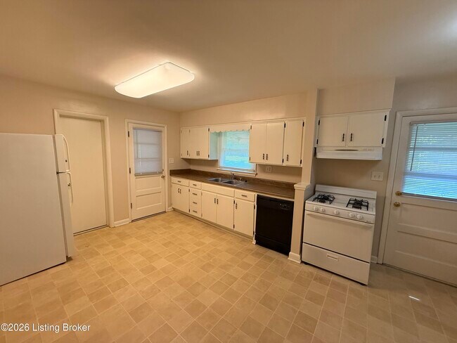 Building Photo - 2903 Livingston Ave