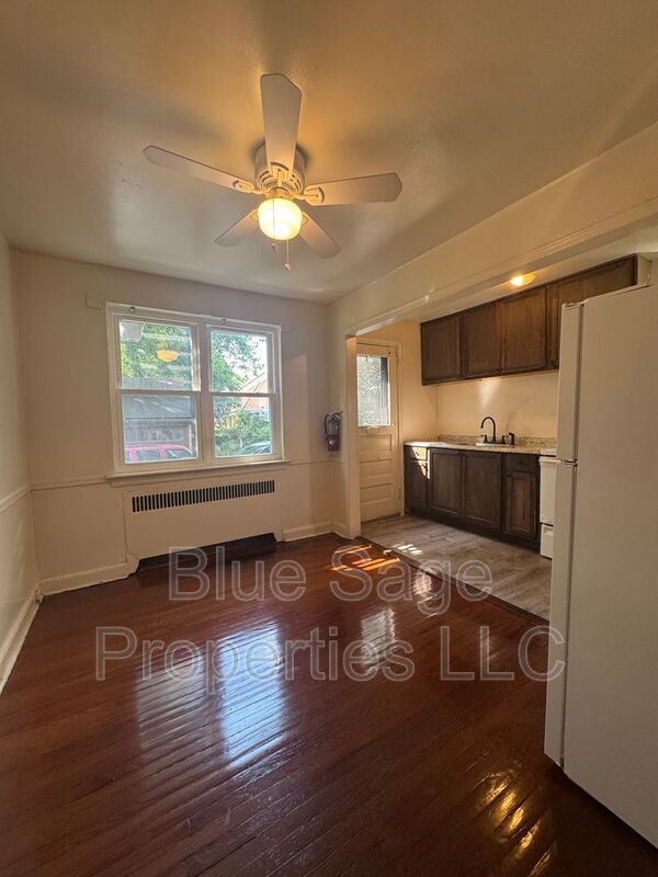 Building Photo - 56 W Albemarle Ave