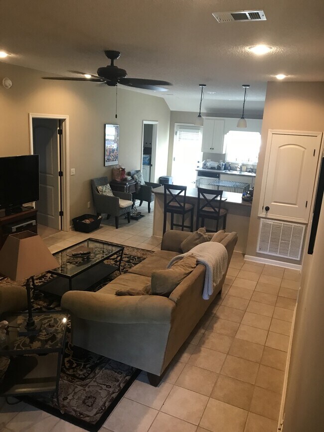 Building Photo - 106 Bailey Patricia Ave