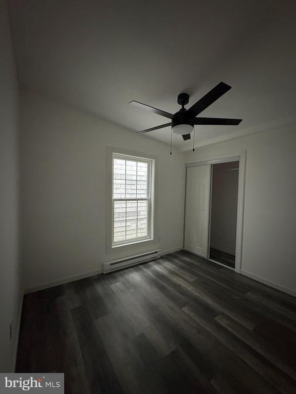 Building Photo - 145 W Main St