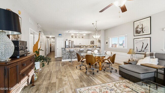 Building Photo - 2400 Grandiflora Blvd