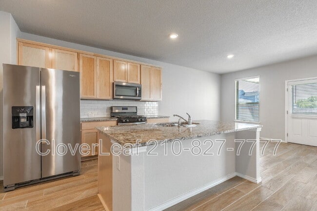 Building Photo - 238 Jaycen Ln