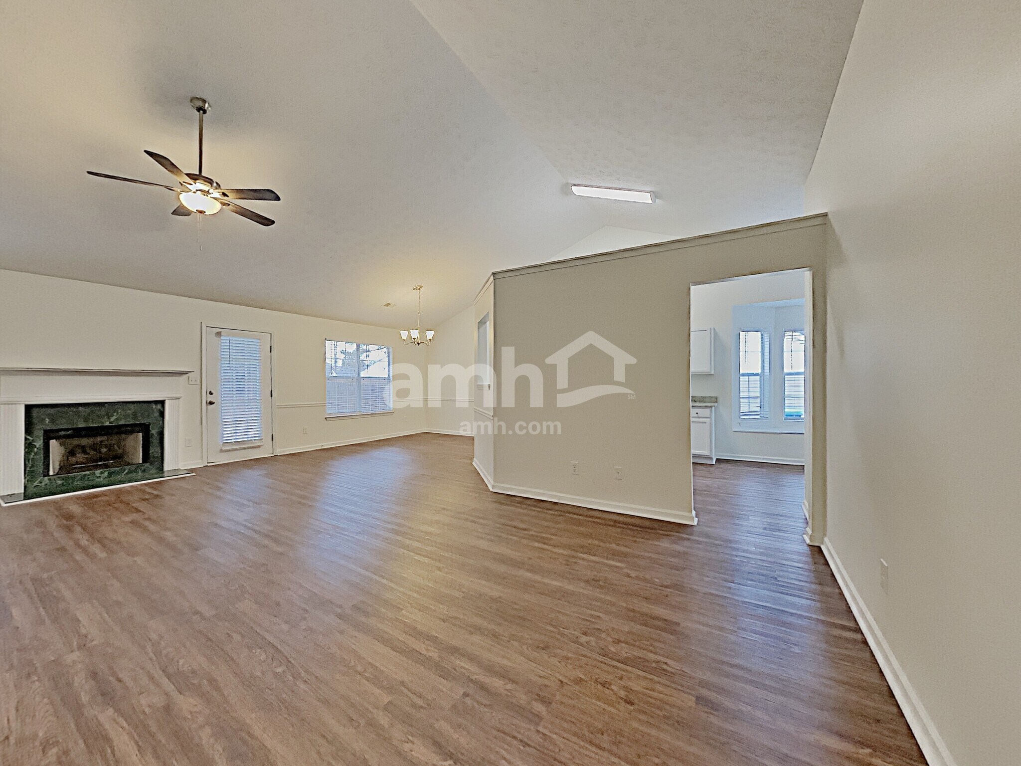 Building Photo - 2462 Heatherton Ct