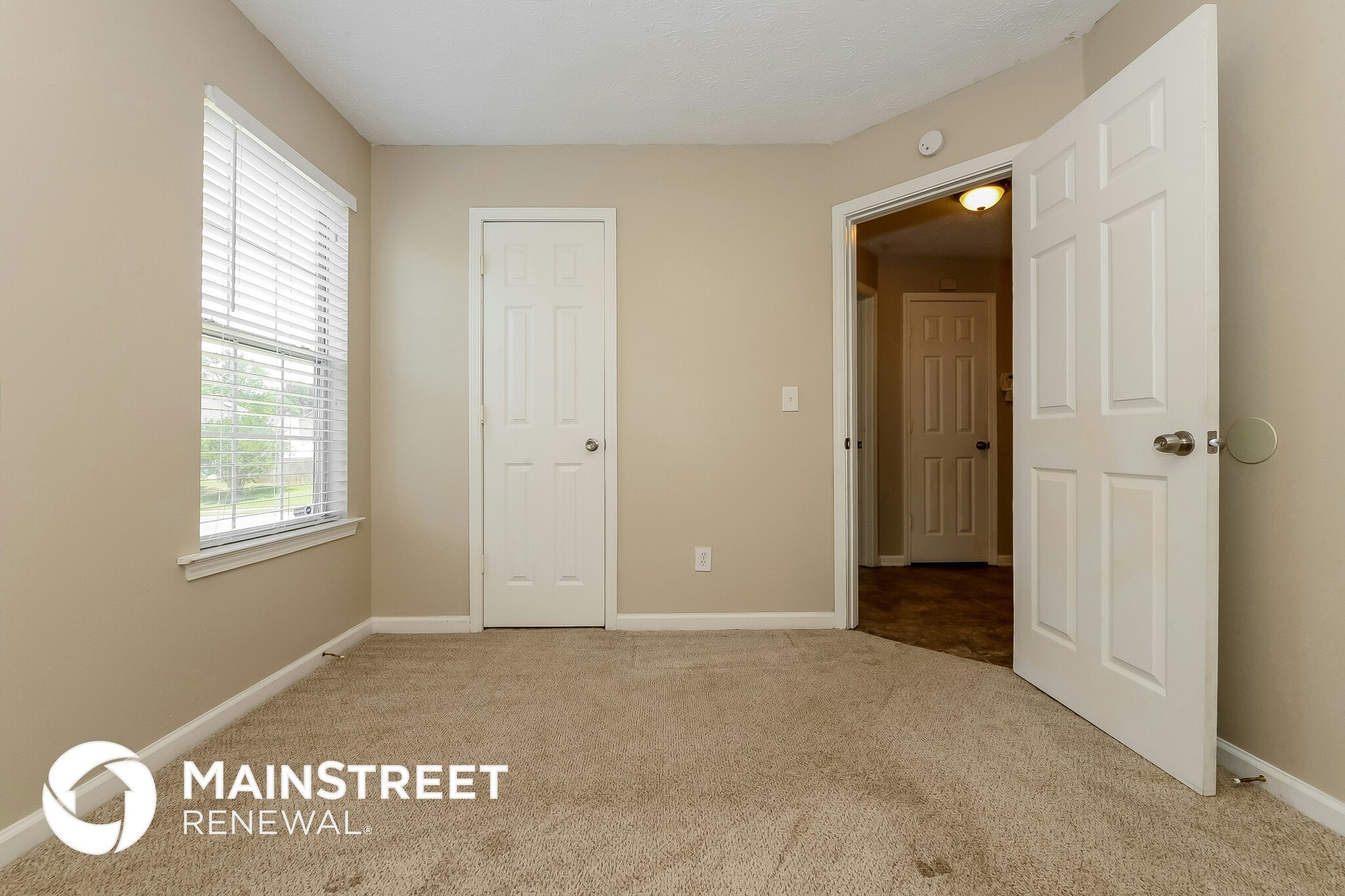 Building Photo - 437 Summer Hill Cir