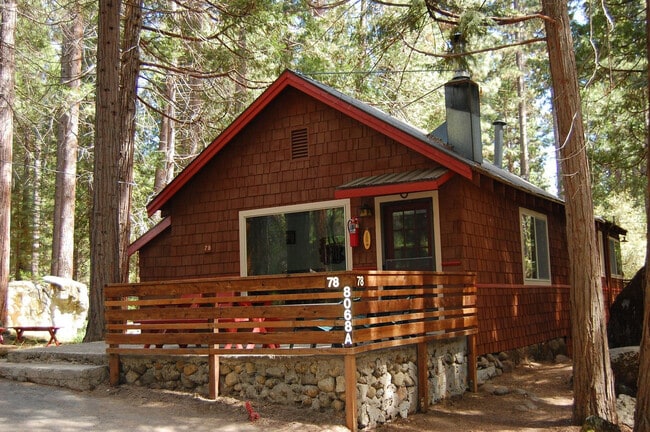 Building Photo - 8068 Loop Rd