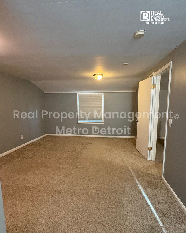 Building Photo - SPRING INTO YOUR NEW HOME