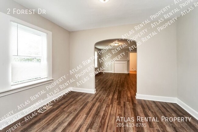 Building Photo - 2 Forest Dr